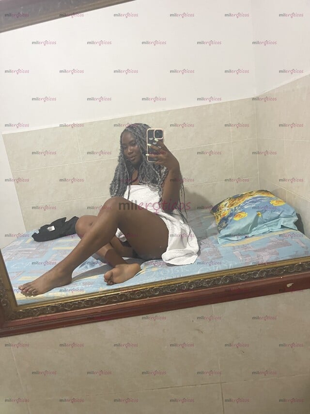 FOTOS DE SOY UNA HERMOSA TETONA DE 25 AÑOS GANOSA DE VERGA