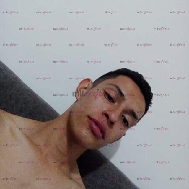 FOTOS DE SEBASTIÁN, CHICO NUEVO EN TU CIUDAD, VERGÓN CON VERGA CURVEADA
