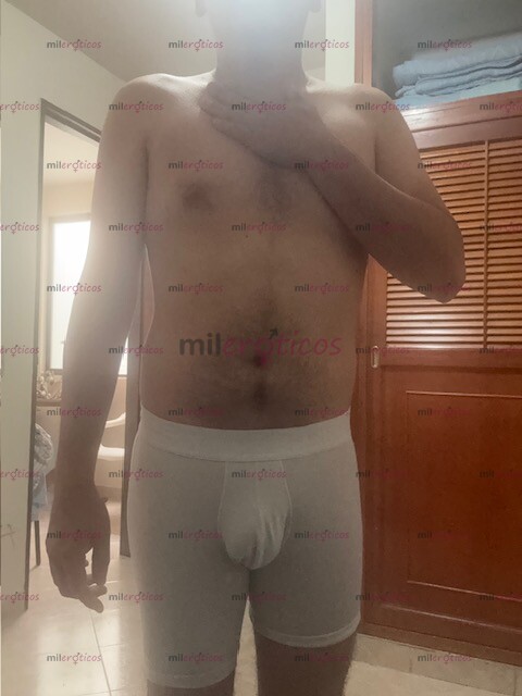 FOTOS DE NUEVO MASAJISTA ERÓTICO INCURSIONANDO HETERO