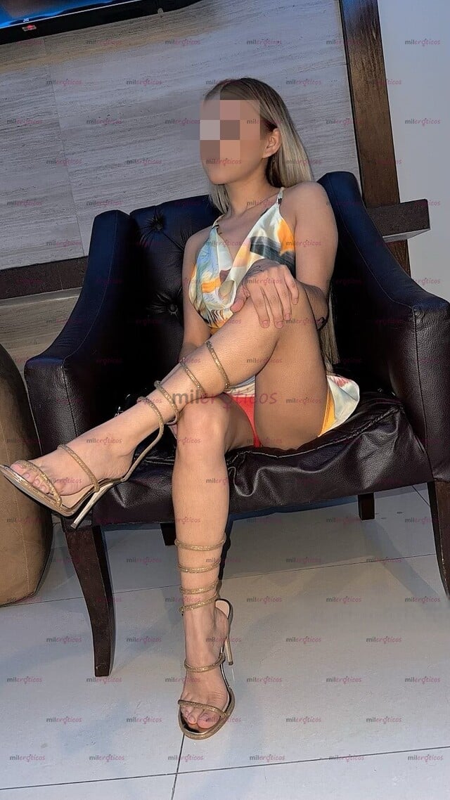 FOTOS DE VANESSA SUMISA Y REAL SOY LO QUE BUSCAS PELO WERO HERMOSA