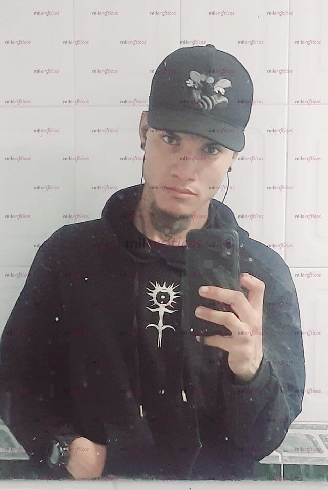 FOTOS DE VERGON, FLACO ALTO, ARRECHO FULL MORBOSO QUE RICO PASAR UN RATO DE PLACER
