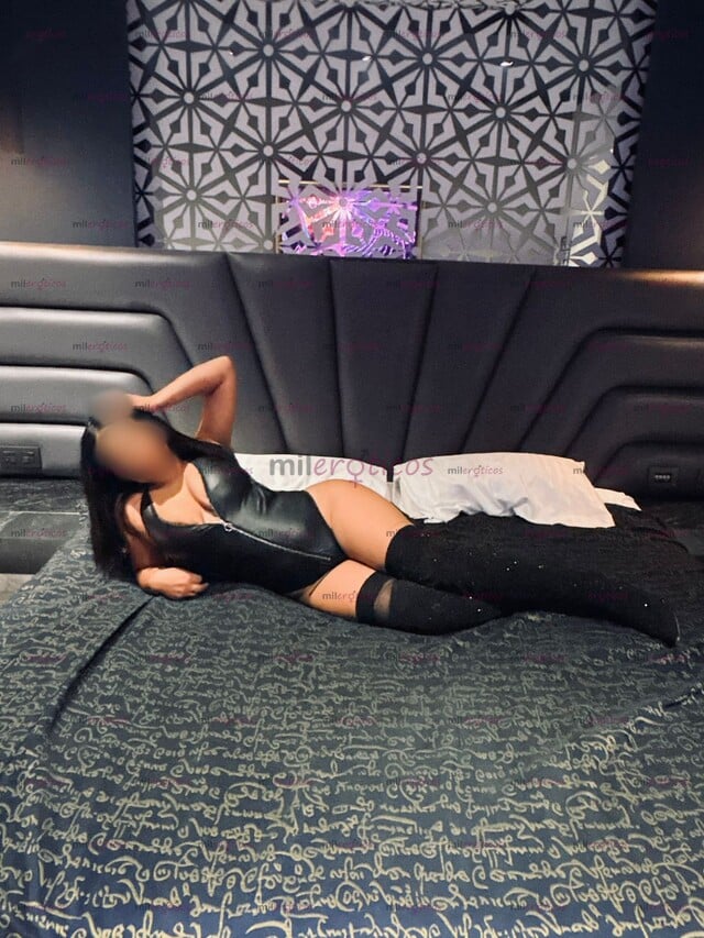 FOTOS DE SHANNI SUPER SENSUAL,NALGONA Y SUPER GUAPA