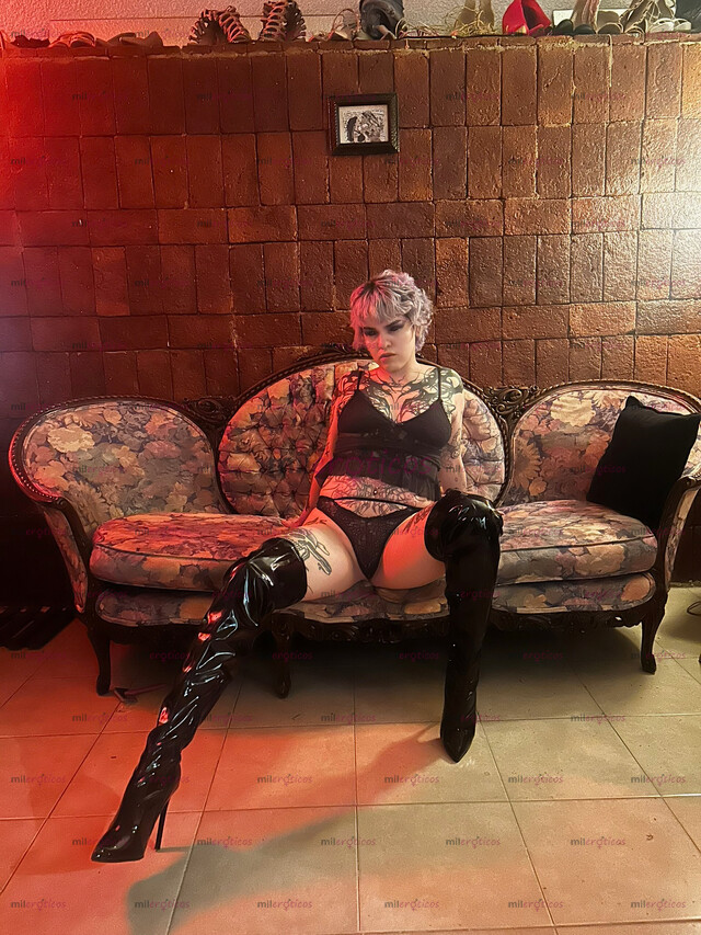 FOTOS DE DOMINATRIX PROFESIONAL, ARGENTINA TATUADA Y SADICA