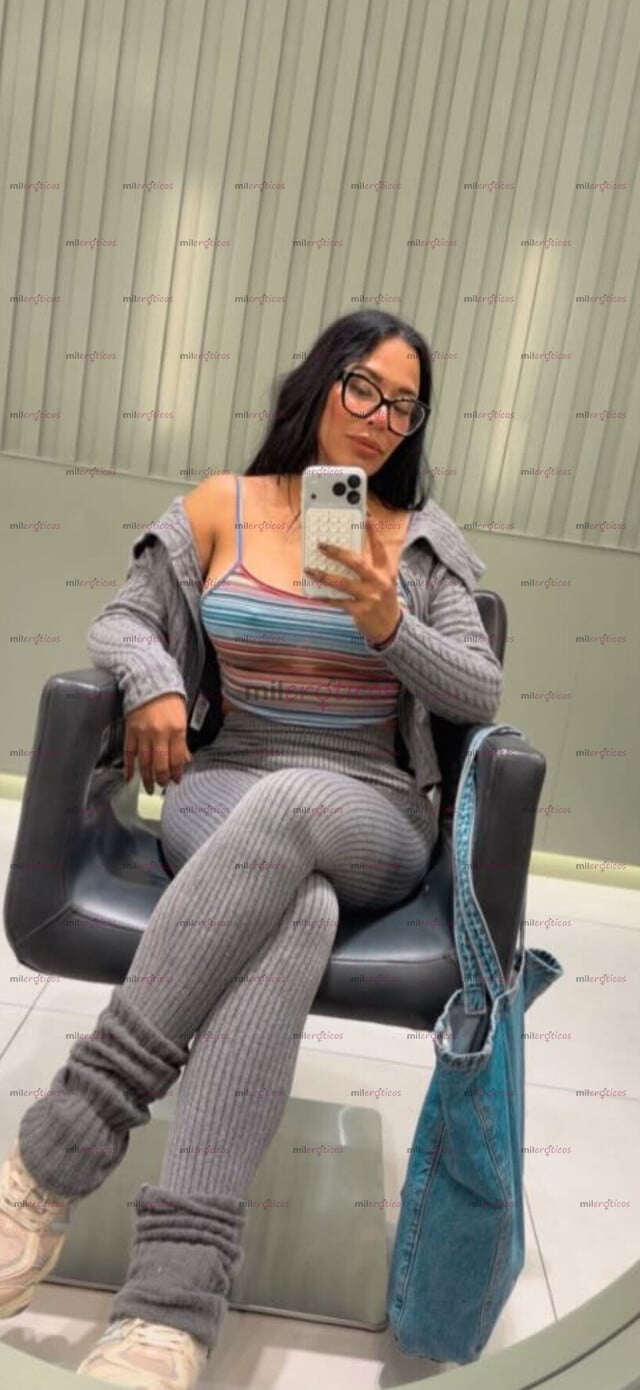 FOTOS DE HOLA Q TAL SOY MARIEL UNA MORENA COLOR CANELA PARA TI