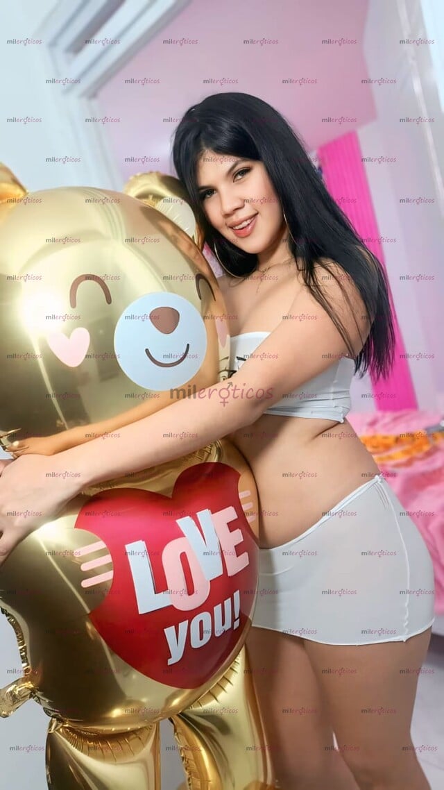 FOTOS DE BEBESOTA DELICIOSA CON CULITO HERMOSO Y TETITAS RICAS PARA QUE VENGAS A CHUPAR