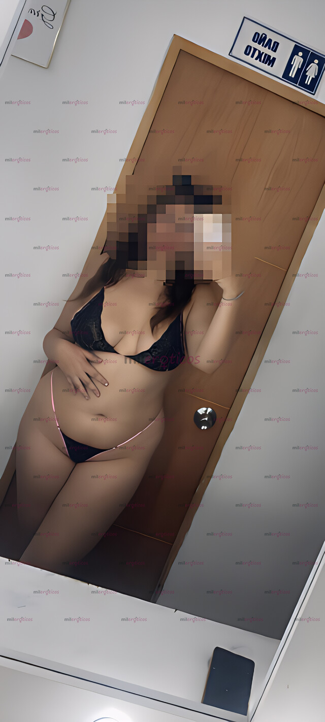 FOTOS DE A DOMICILIO MELISSA, PELI NEGRA CURVY CON CARA DE ÁNGEL Y CUERPO QUE VUELVE LOCO