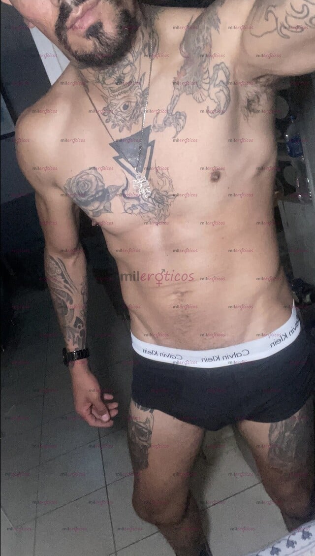 FOTOS DE SOY EL CHACAL ROMPE CULOS EL QUE TE SACA LA PUTA QUE TRAES DENTRO