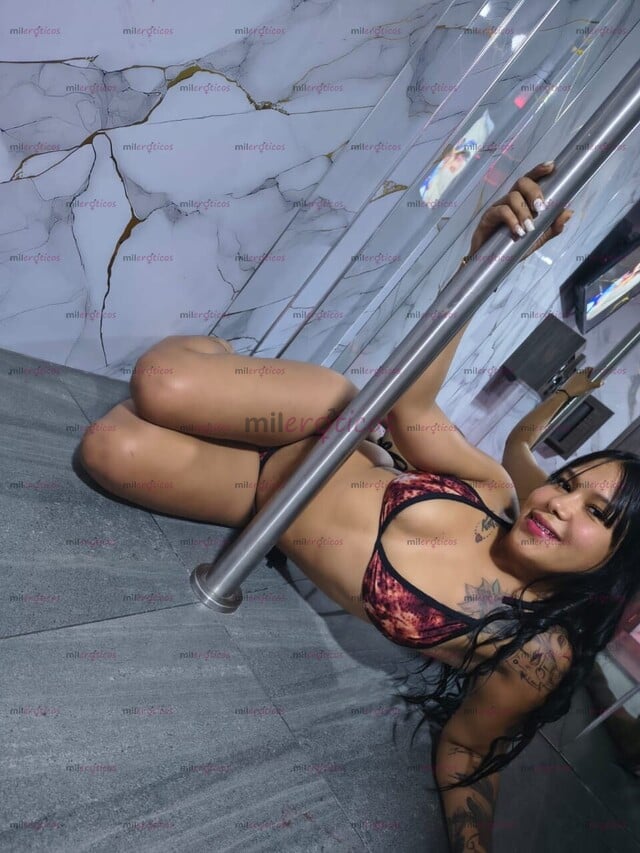 FOTOS DE TATUADITA BIEN ARRECHITA LINDA TRAGONA CON UN LINDO CUERPO SOY DE MUCHO AMBIENTE
