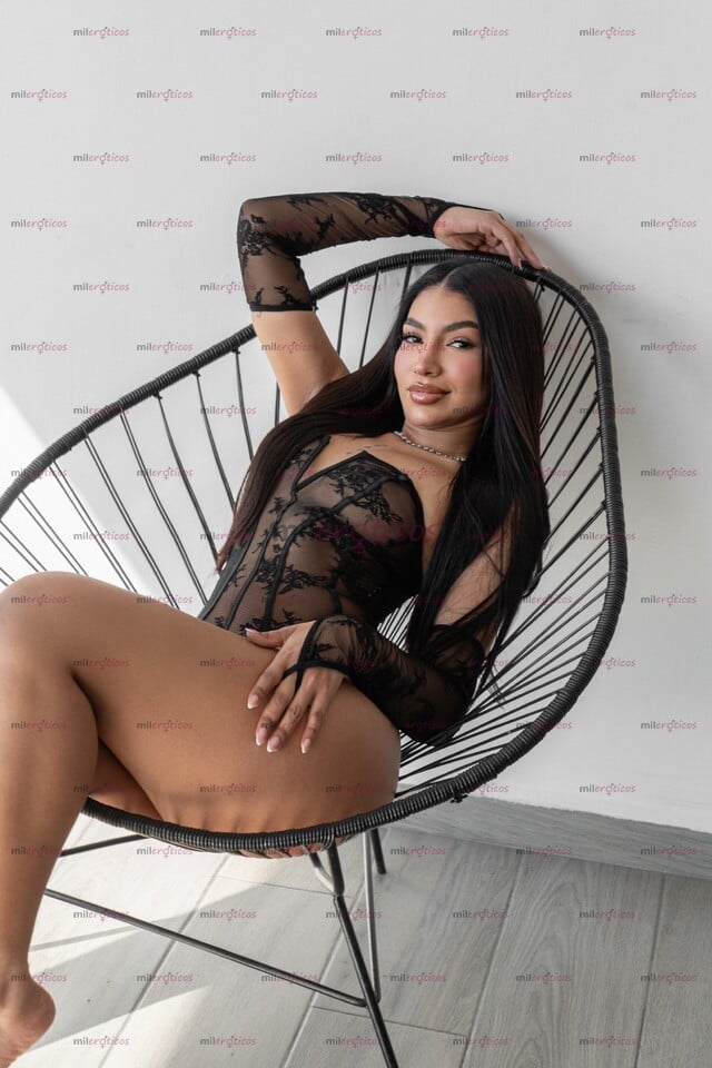FOTOS DE TU MORENA DE FUEGO FAVORITA LISTA PARA COMPLACER TODAS TUS FANTASÍAS