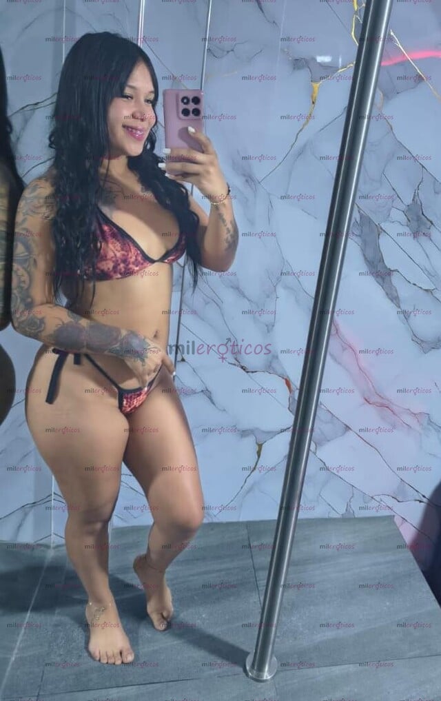 FOTOS DE TATUADITA BIEN ARRECHITA LINDA TRAGONA CON UN LINDO CUERPO SOY DE MUCHO AMBIENTE