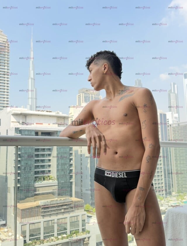 FOTOS DE MODELO TOP CON BUENA HERRAMIENTA, MENTE ABIERTA Y CACHONDO DISPONIBLE 24 7