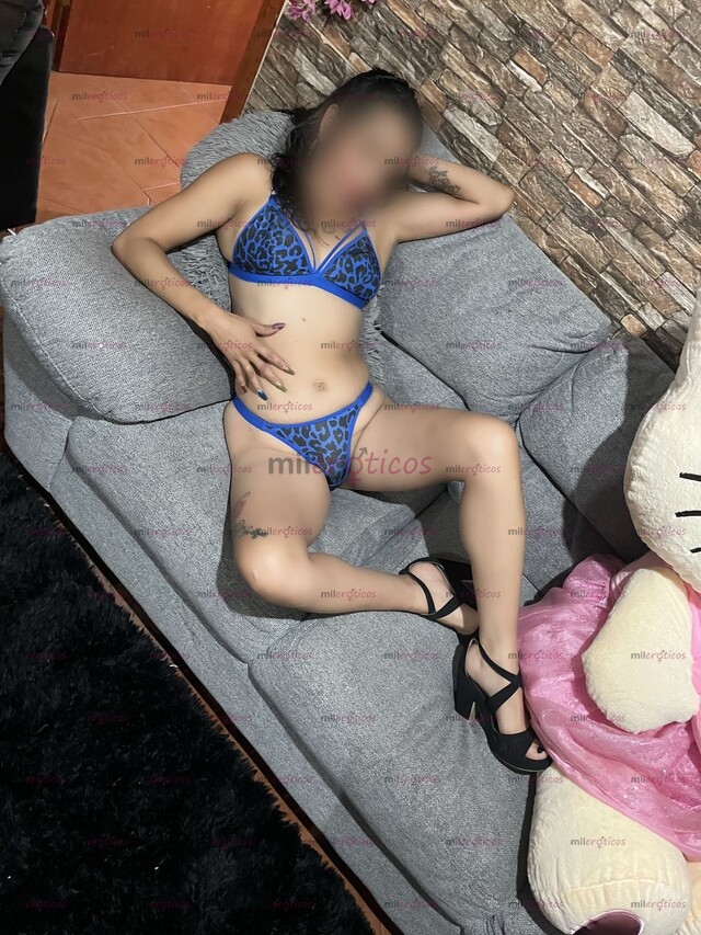 FOTOS DE SEÑORA PETTITE MUY CACHONDA Y JUGOSA DISPONIBLE PARA TI BEBÉ