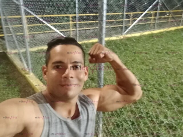 FOTOS DE COMPLACIENTE,AMABLE,AMIGABLE,RESPETOSO DE MENTE ABIERTA