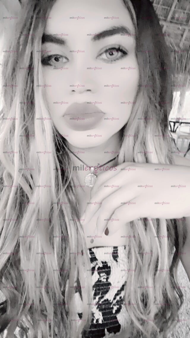 FOTOS DE HERMOSA CHIKA TRANS EDUCADA Y DELICIOSA PORTE EXPERTA ENA CAMA POR PRIMERA VEZ