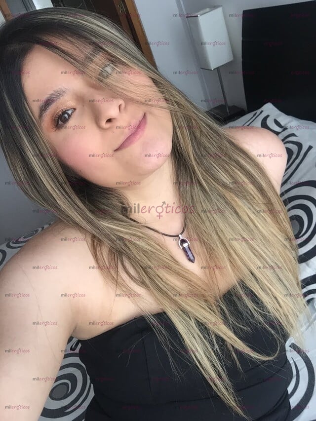 FOTOS DE DELICIOSA CHICA JOVIAL ELEGANTE PARA COMPLACERTE MUY RICO