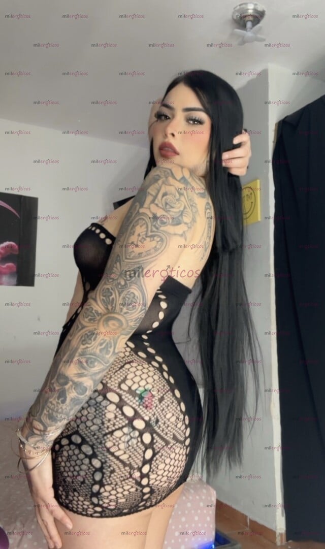 FOTOS DE GUAPA Y SEXY CHICA DE PIEL BLANCA DE 1.65
