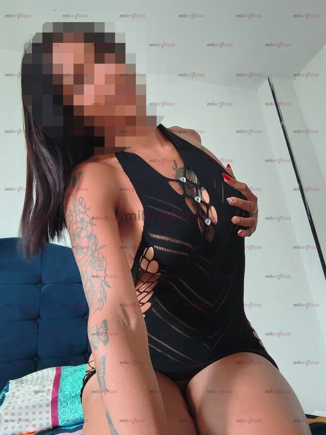 FOTOS DE HOLA AMOR, SI TE GUSTAN LAS MORENAS DE BUEN CUERPO DELGADA CON CADERAS DELICIOSA