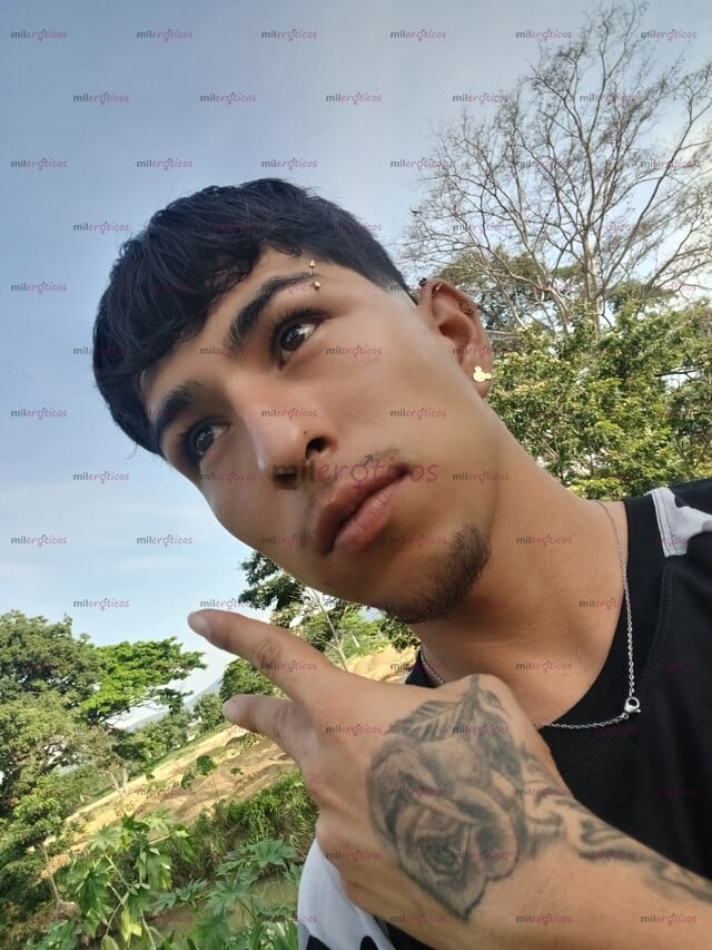 FOTOS DE ULTIMO DIA LA GALLINA SE VA BIEN CALIENTE ESPERANDOTE PARA QUE LA PASEMOS RICO