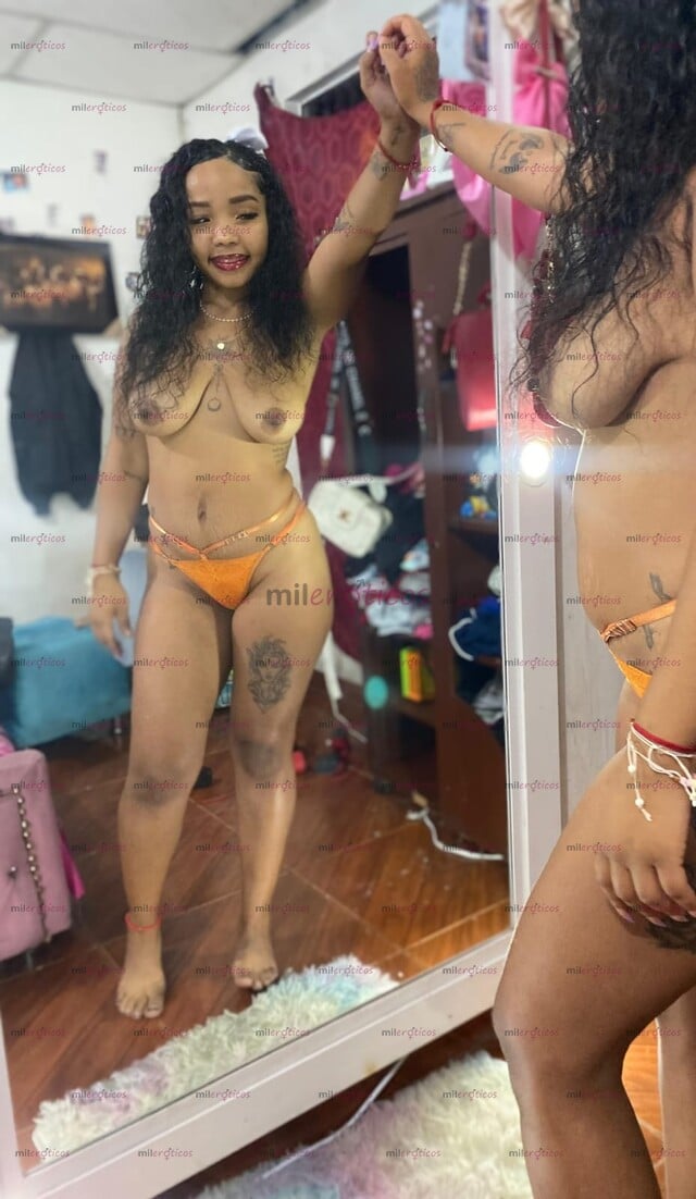 FOTOS DE POLLITA RICA MORENITA CANELITA TENTACIÓN