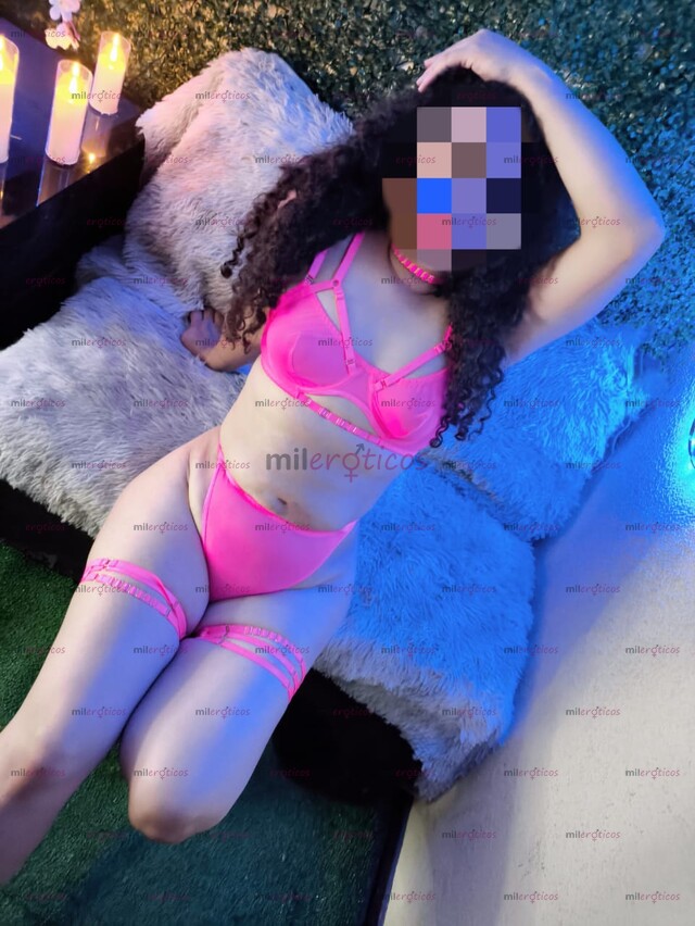 FOTOS DE KAREN 20 AÑITOS NUEVA EN EL AMBIENTE TODO UN MANJAR