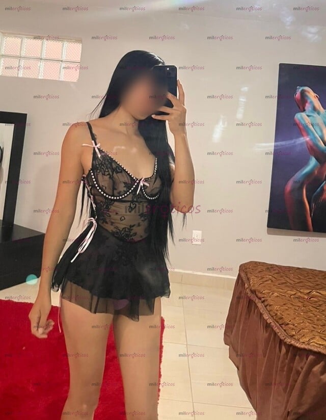 FOTOS DE SHEILA , TE GUSTAN JÓVENES , PETTIT Y CON CARA DE ÁNGEL ? SOY SHEILA , TU SUEÑO