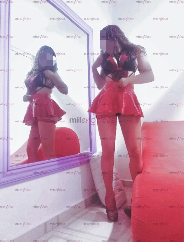FOTOS DE KARI CALIENTE ESTRECHITA COMPRUÉBALO PAPI LLÁMAME