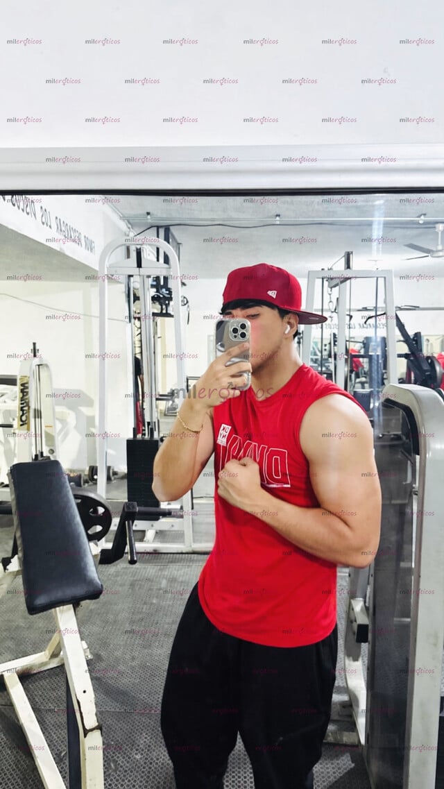 FOTOS DE CHAVITO SÚPER CACHONDO CON GANAS DE TODO Y DISPONIBLE PARA TI