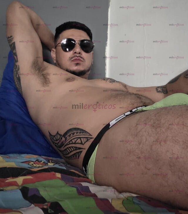 FOTOS DE NORTEÑO CALIENTE Y JUGUETON CON MUY BUENA VERGA
