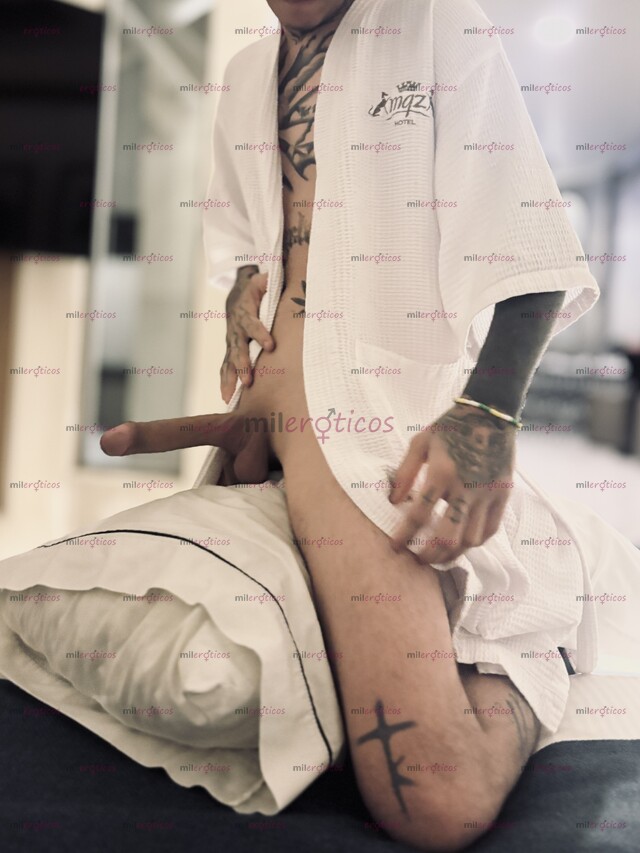 FOTOS DE PASÉMOSLA RICO, FLAKITO TATUADO HOT DISPONIBLE PARA TI
