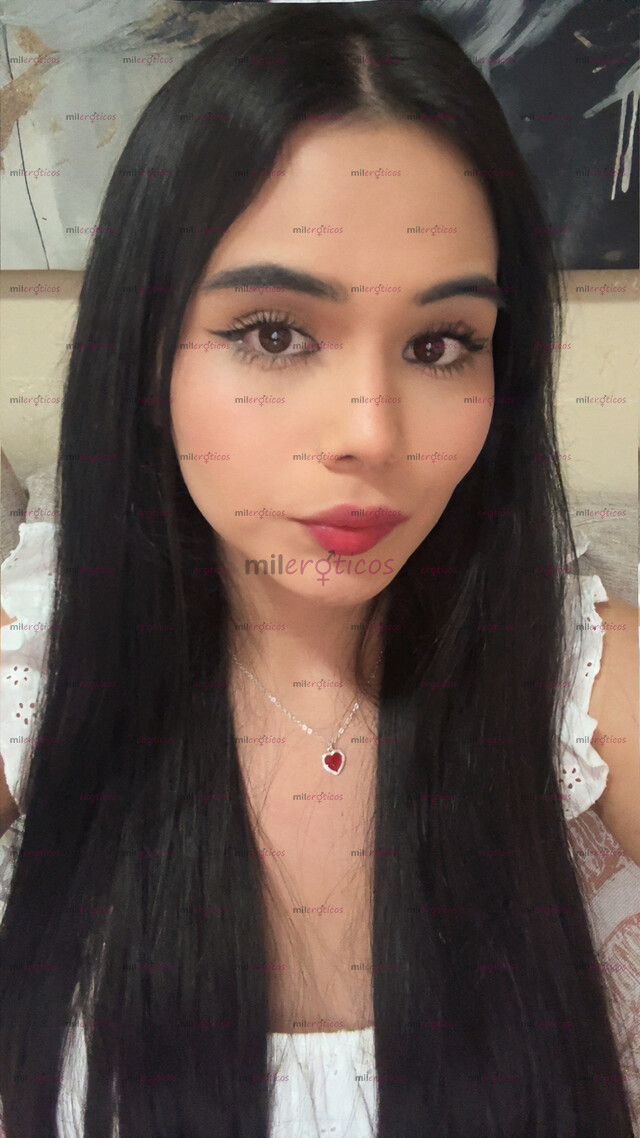 FOTOS DE HERMOSA NIÑA TRANS SÚPER FEMENINA 100% REAL Y NATURALL