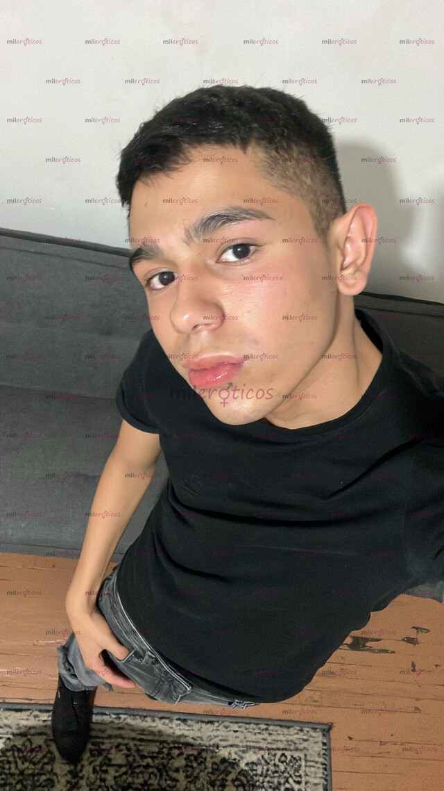 FOTOS DE TWINK CON GANAS DE COMPLACERTE EN TODO LO QUE DESEAS