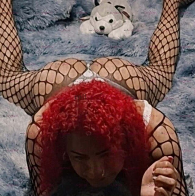 FOTOS DE HOLA SOY CAROLINA Y ESTOY DISPUESTA PARA CUMPLIR TODAS TUS FANTASÍA