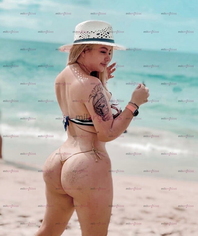 FOTOS DE HANNA HERMOSA RUBIA, FIESTERA IMPLICADA Y DIVERTIDA
