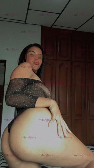 FOTOS DE DESPAMPANANTE MORENA NINFÓMANA LISTA PARA CUMPLIR TUS MAS RICOS DESEOS