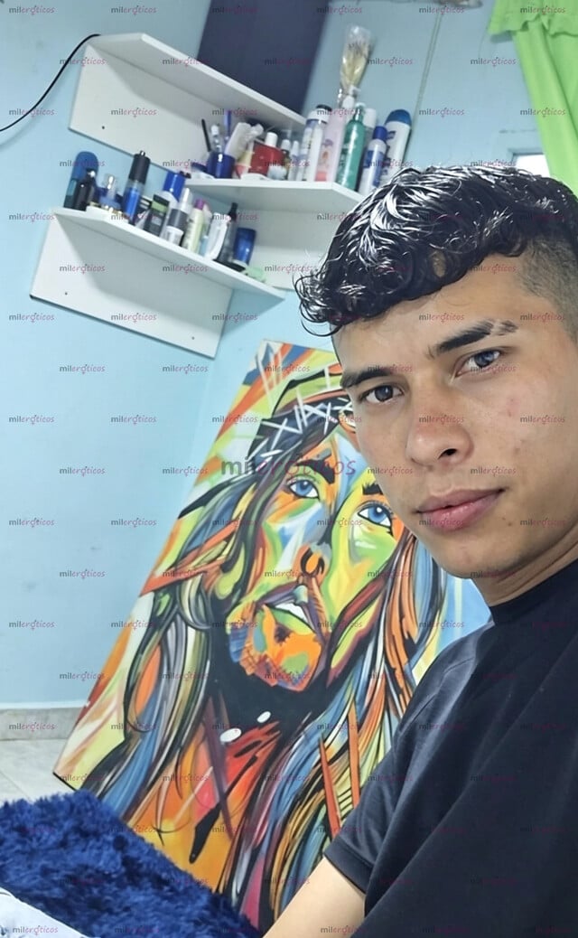FOTOS DE JOVEN RESERVADO Y COMPLACIENTE VEN A DISFRUTAR