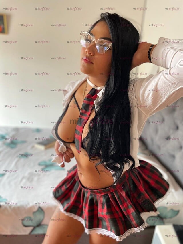 FOTOS DE LAURA LESBIANA ARDIENTE SOLO MUJERES ME ENCANTA LA VAGINA