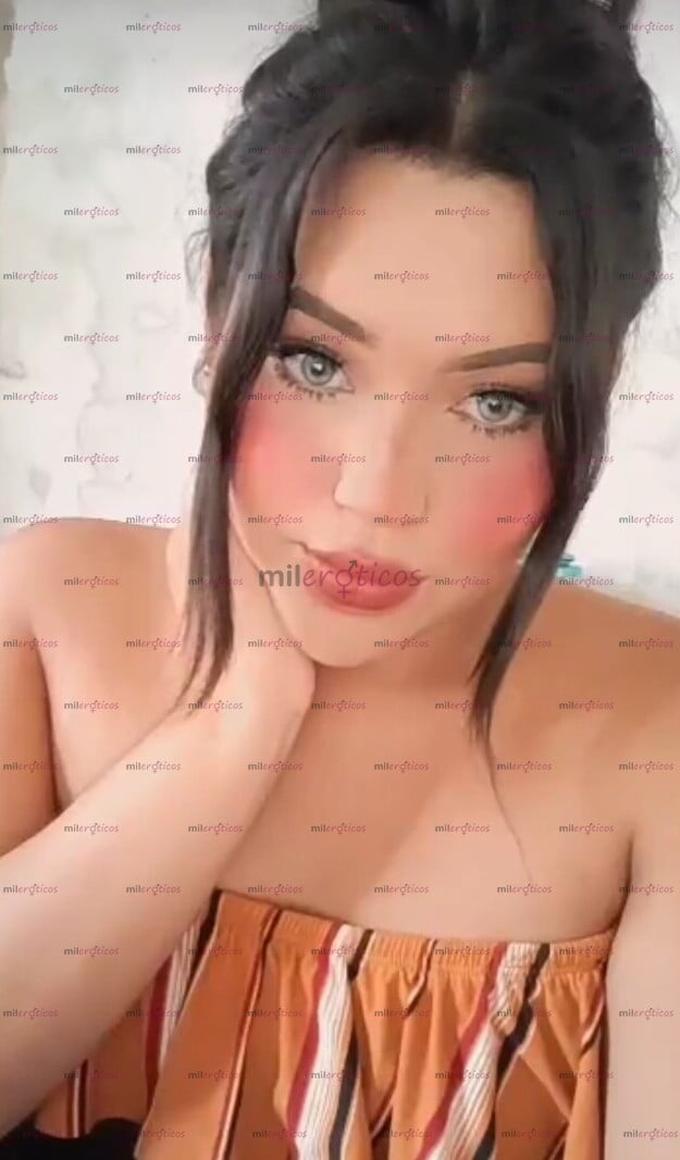 FOTOS DE LA SOFISTICACIÓN DE UNA MUJER DE TERCER SEXO.