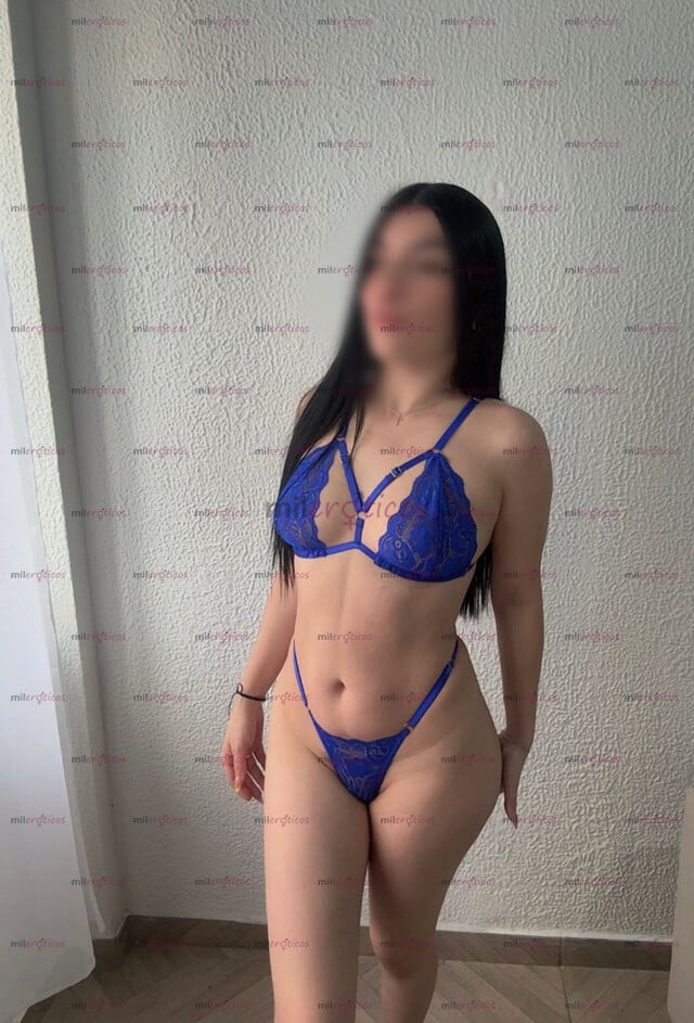 FOTOS DE HOLA CORAZÓN MI NOMBRE ES LARISSA UNA CHICA LINDA CON CUERVAS LIDA