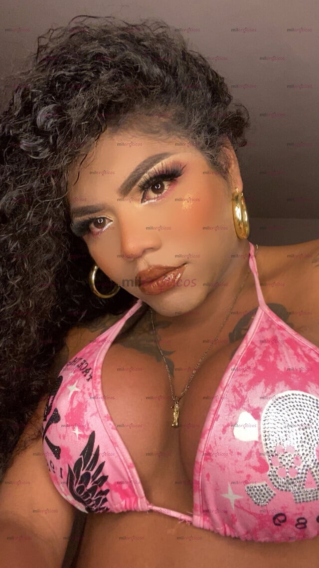 FOTOS DE ESTOY AQUÍ PARA CUMPLIR TUS FANTASÍAS MORENA VERGONA CO
