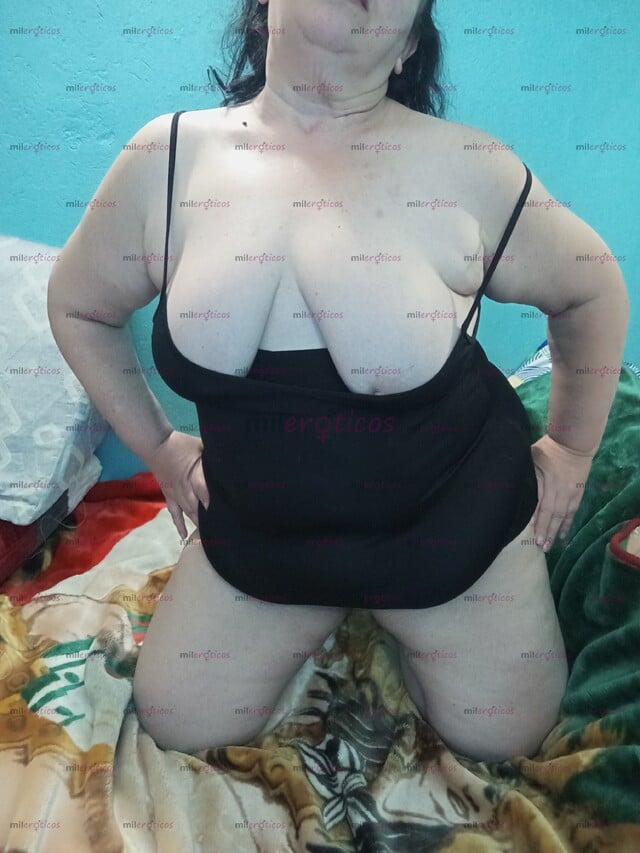 FOTOS DE PATY SENSUAL Y ARDIENTE UNA DAMA Y UN SCORE EN TU CAMA