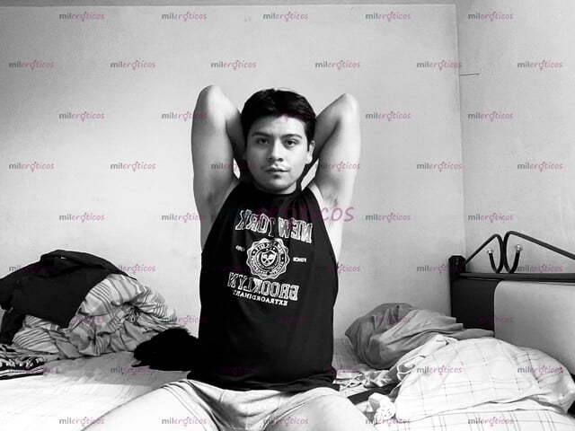 FOTOS DE JOVEN COMPLACIENTE PARA TI EN CUALQUIER MOMENTO.