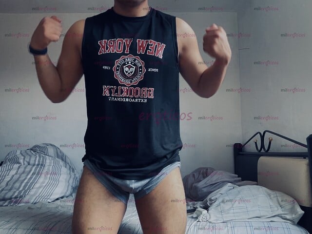 FOTOS DE JOVEN COMPLACIENTE PARA TI EN CUALQUIER MOMENTO.