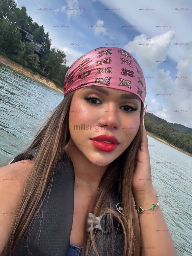 FOTOS DE POCOS DIAS YA AQUÍ SEXY CACHONDA Y COMPLACIENTE SCORT VIP SOLO PARA SOLVENTES