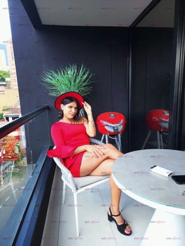 FOTOS DE ME ENCANTA LOS HOMBRES VERSÁTILES DISPUESTOS A TODO CONMIGO