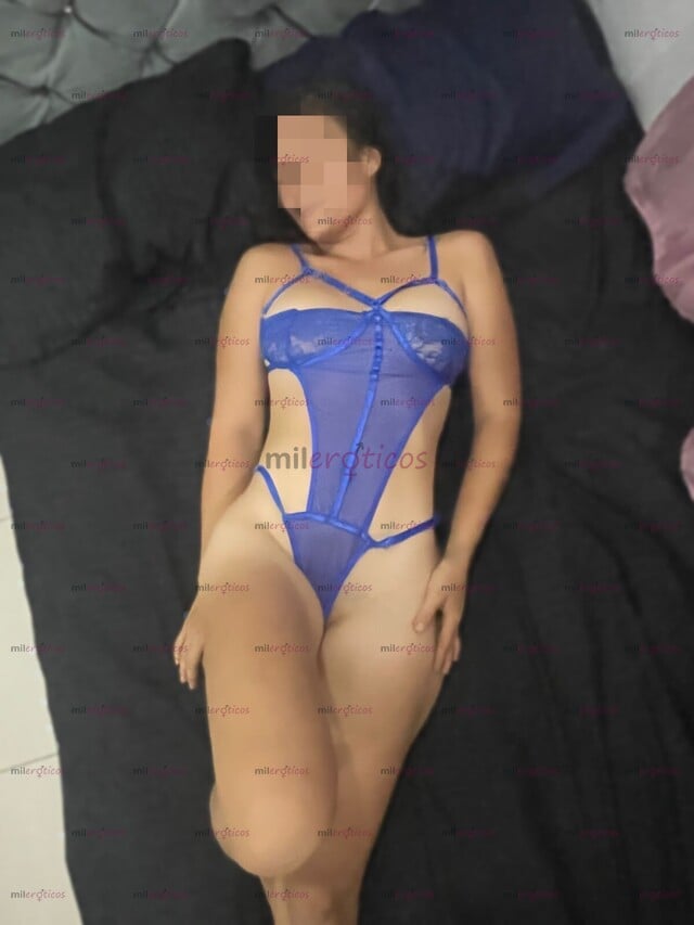 FOTOS DE NAOMI FLACA CALIENTE, ESTRECHITA DISPUESTA A COMPLACERTE