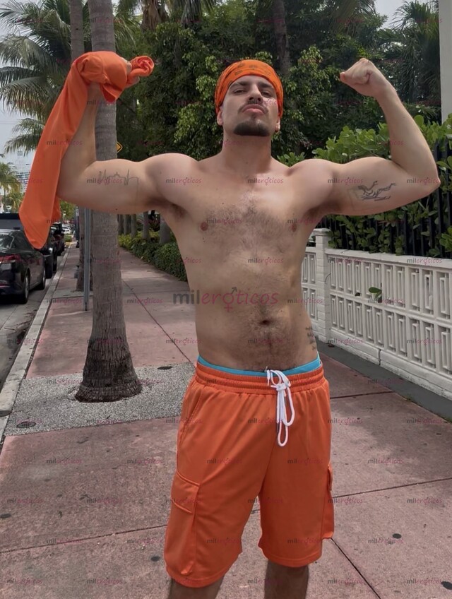 FOTOS DE BISEXUAL MACHO ACTIVO POLÍGLOTA PARA CUMPLÍR TUS FANTASÍAS