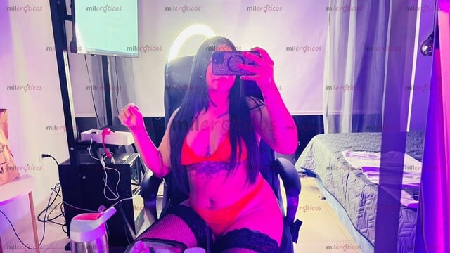 FOTOS DE TATUADA CON GANAS DE LENGUA EN MI JUGOSA VAGINA Y HACER TODAS LAS POSES