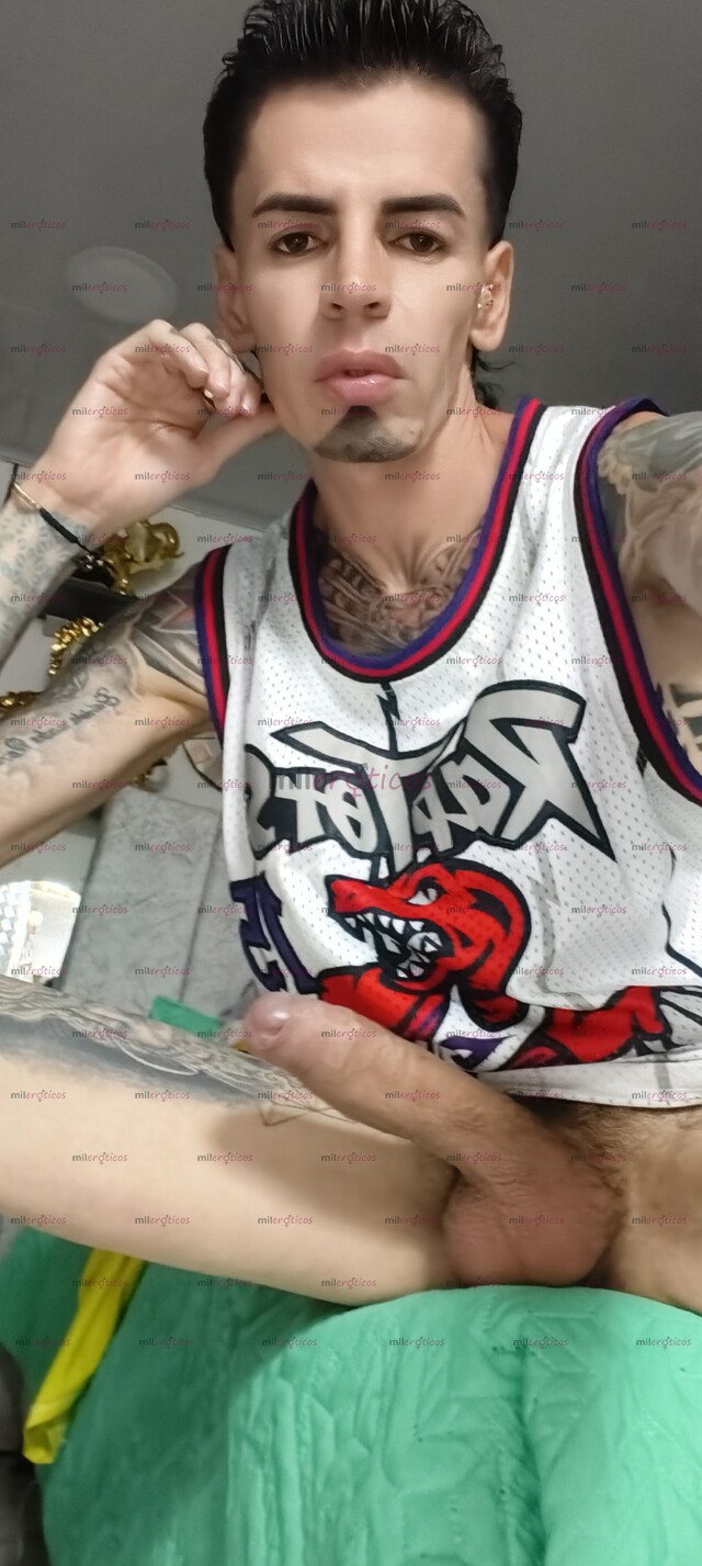 FOTOS DE FLACO VERGON ACTIVO TATUADO MORBOSO CON SITIO