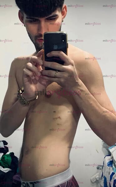 FOTOS DE JOVEN SERIO VERS PASIVO. TENGO SITIO, PINTA Y ARRECHO