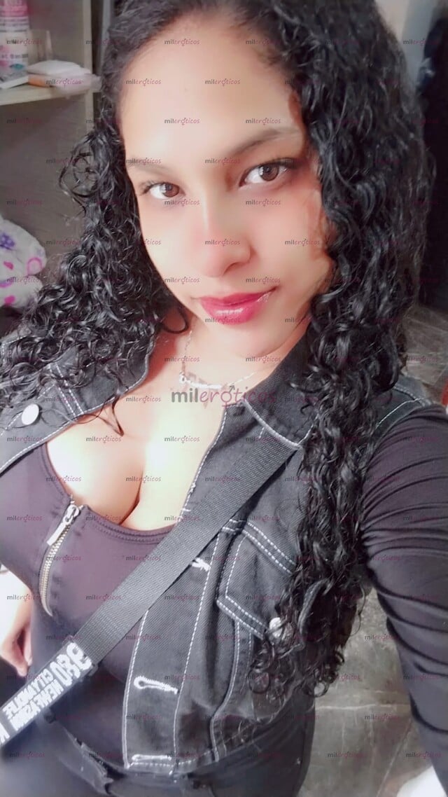 FOTOS DE SEXY MORBOSA NENA DE VAGINA CALIENTE CON GANAS DE UN RICO ORAL 50$